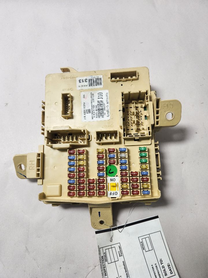 2017 GENESIS G80 Fuse Box, Engine - 473169