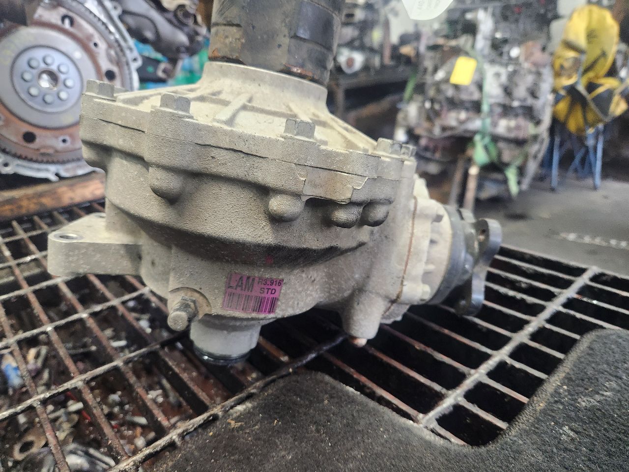 2017 GENESIS G80 CARRIER ASSEMBLY - 473175 — photo 2