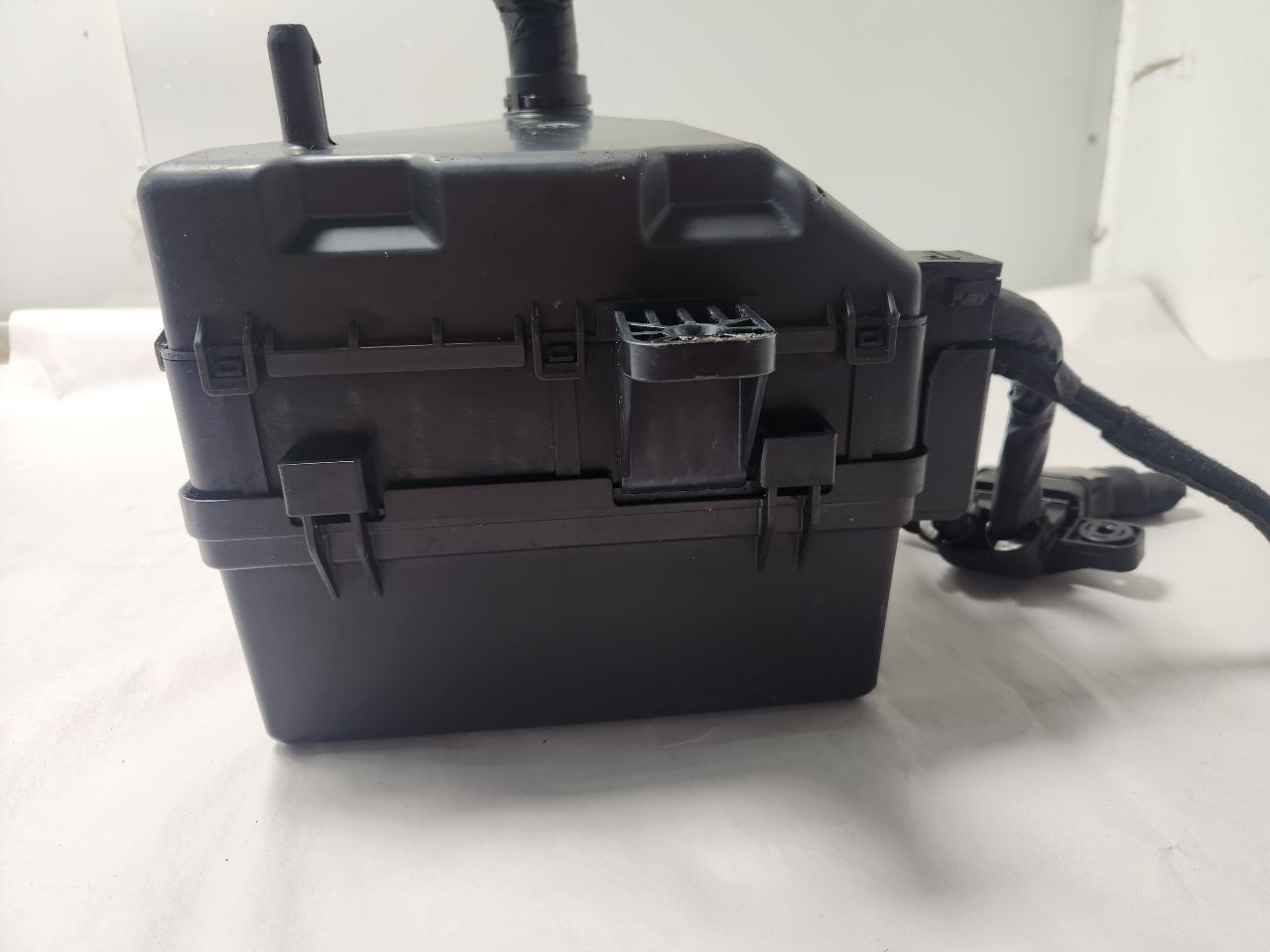 2017 GENESIS G80 Fuse Box, Engine - 473183 — photo 5