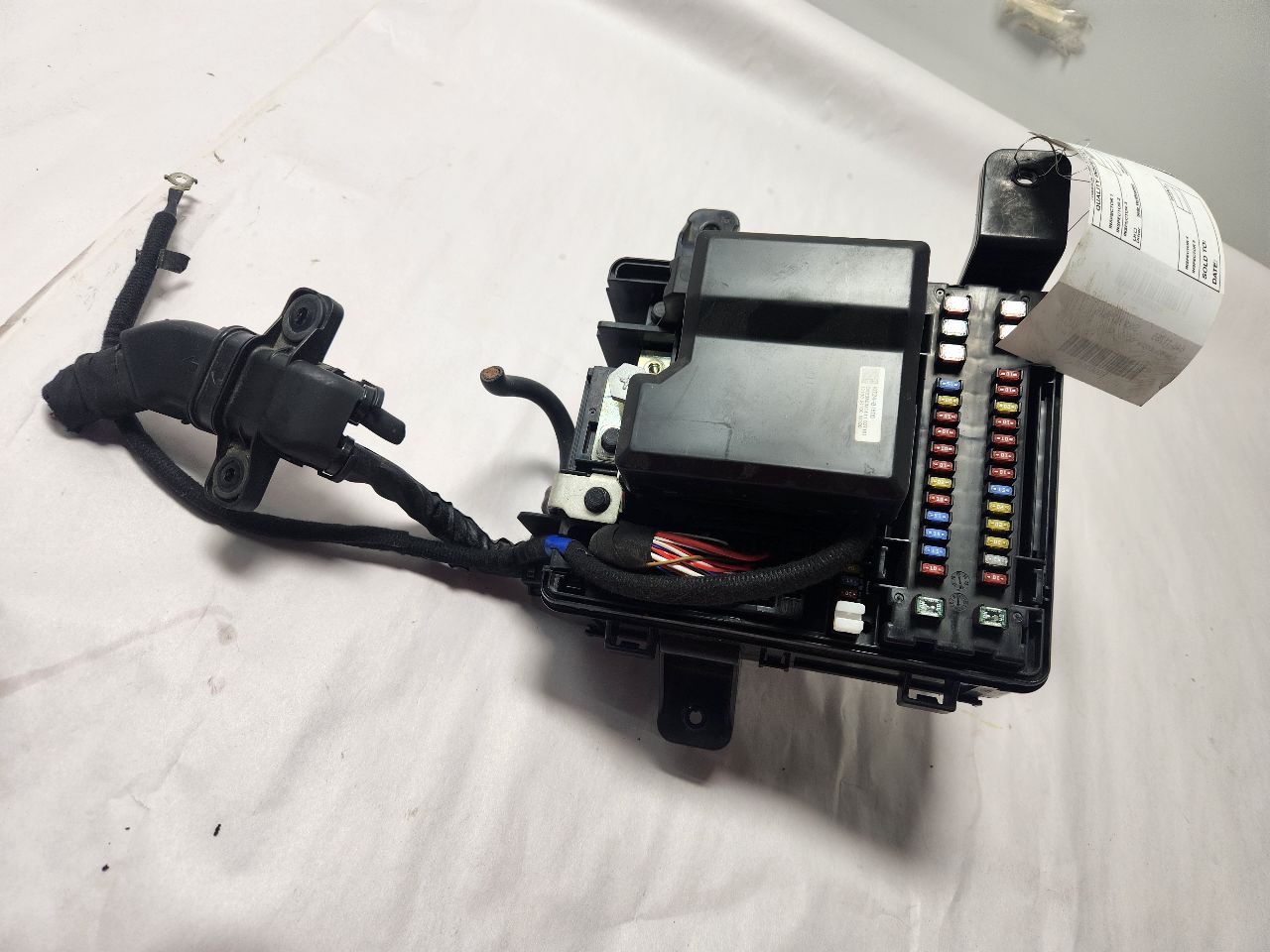 2017 GENESIS G80 Fuse Box, Engine - 473183 — photo 7