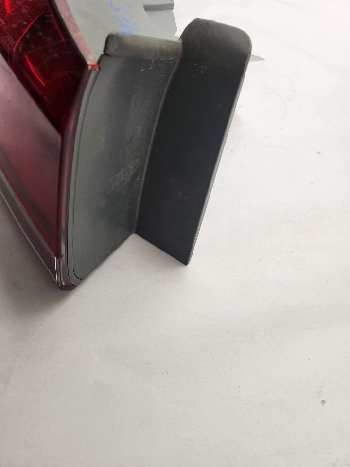 2017 GENESIS G80 Left TAIL LAMP - 473258 — photo 2
