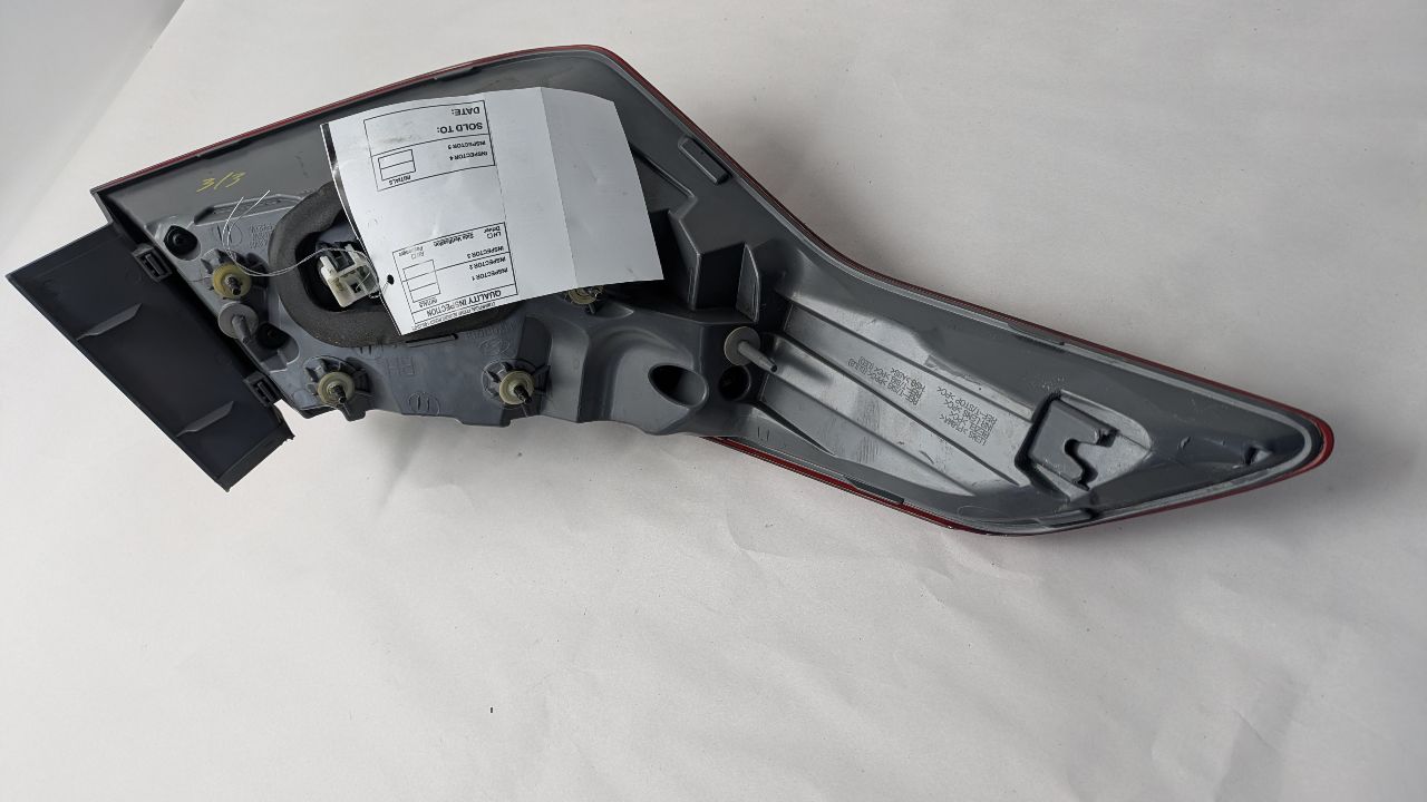 2017 GENESIS G80 Right TAIL LAMP - 473259 — photo 5