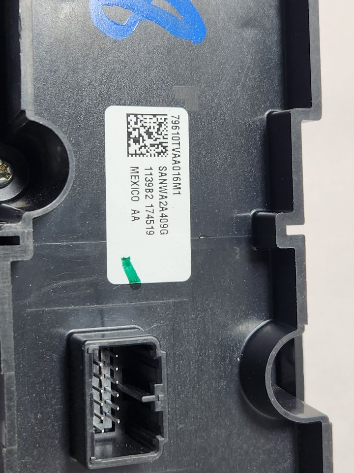 2019 HONDA ACCORD TEMP CONTROL - 473588 — photo 5