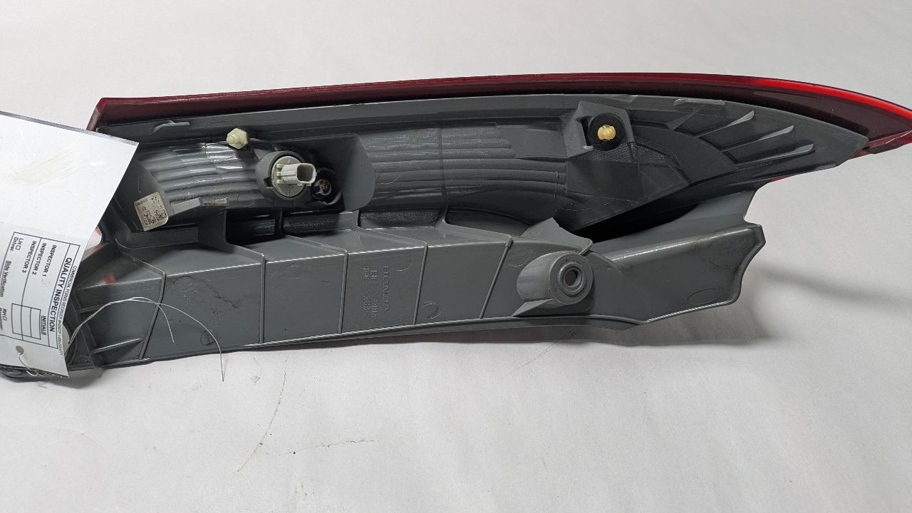 2013 HONDA CR-V 4cyl Gasoline 2.4 Right TAIL LAMP - 473742 — photo 2