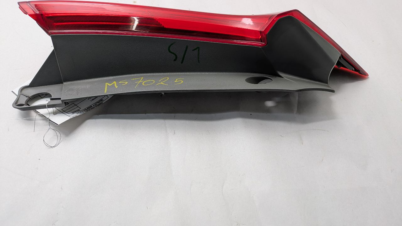 2016 HONDA CR-V Left TAIL LAMP - 473781 — photo 2
