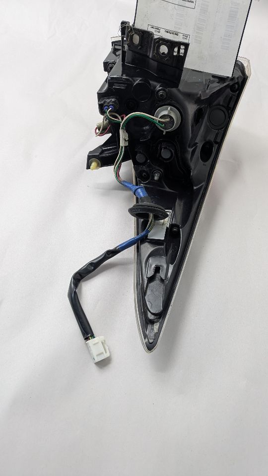 2016 TOYOTA PRIUS Left TAIL LAMP - 473842 — photo 3