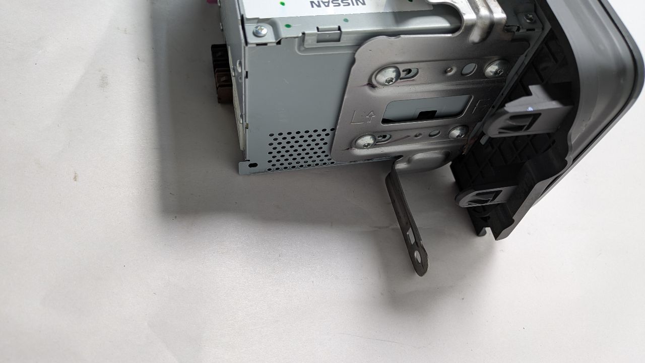 2022 NISSAN KICKS 1.6L 4cyl Gasoline Radio Audio - 473884 — photo 5