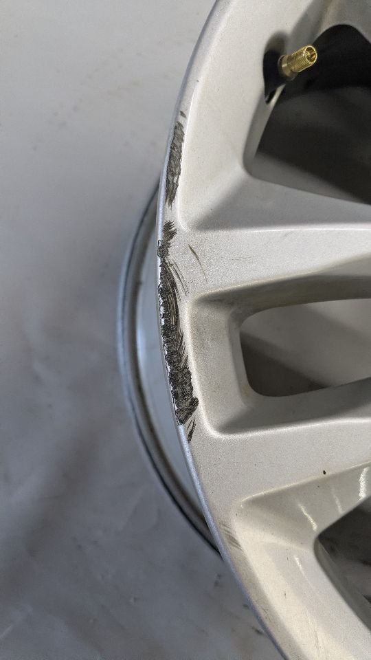 2017 CHEVROLET MALIBU WHEEL - 473909 — photo 2