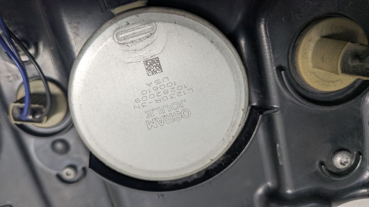 2011 FORD MUSTANG TAIL LAMP - 473925 — photo 6