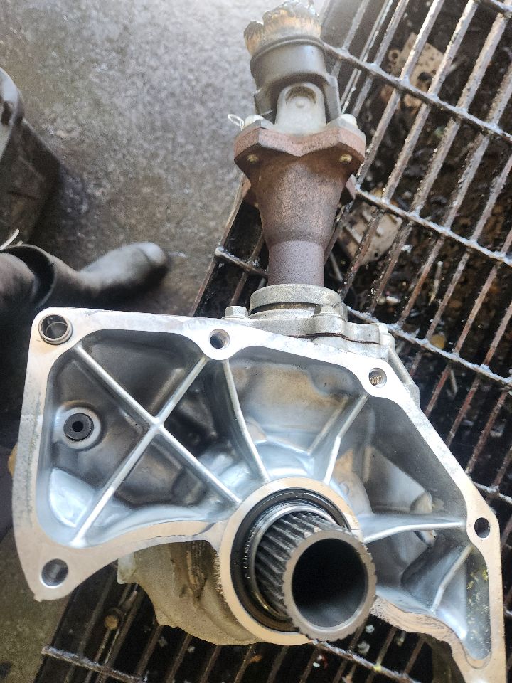 2013 NISSAN MURANO TRANSFER CASE ASSY - 474020