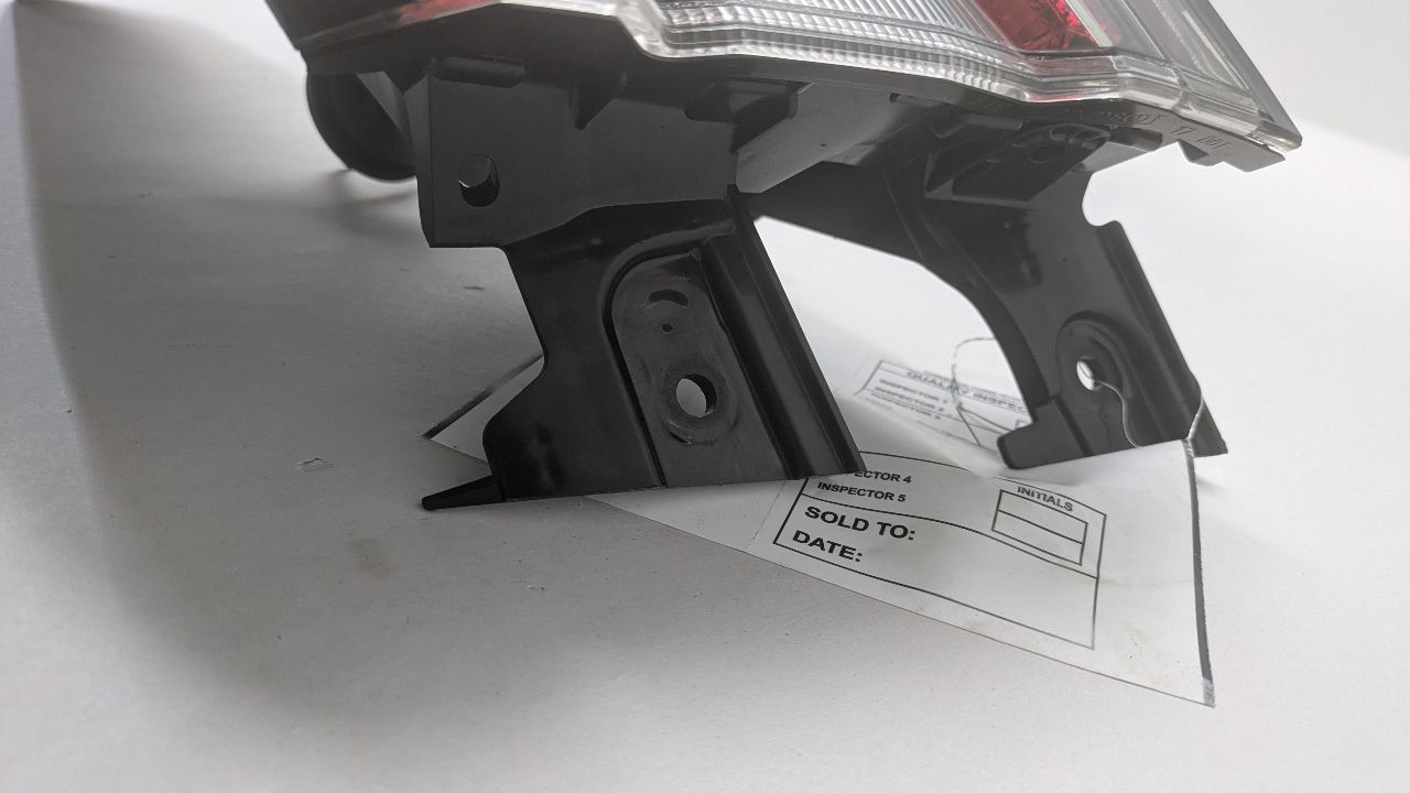 2024 SUBARU LEGACY COMPLETE INTERIOR - 474114 — photo 2