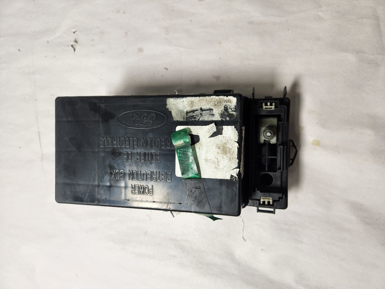 2008 FORD E350 VAN Fuse Box, Engine - 474200 — photo 4