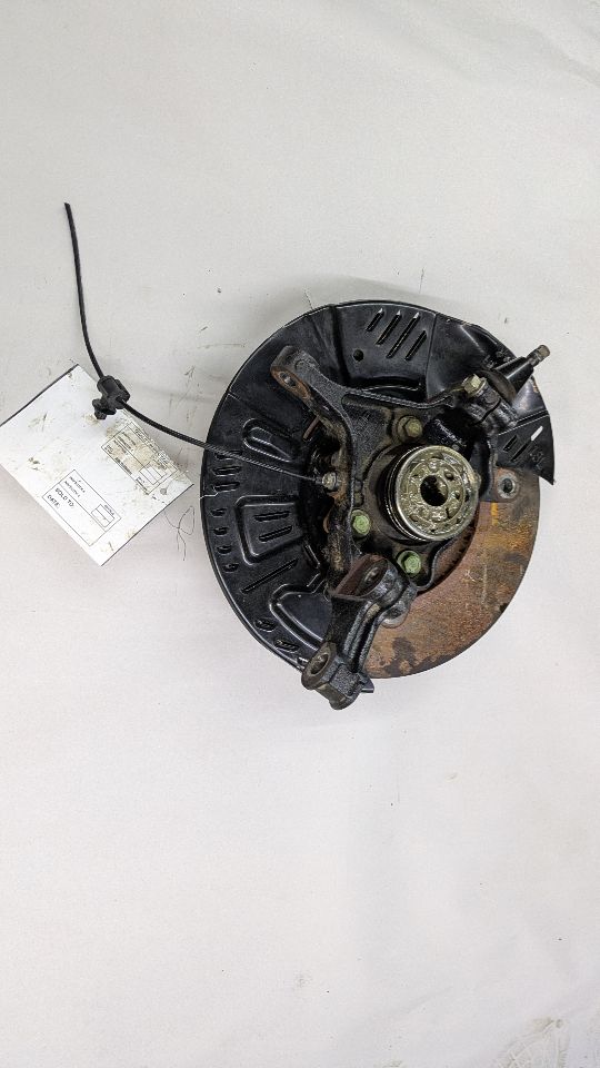 2024 SUBARU LEGACY Left SPINDLE KNUCKLE, FR - 474499 — photo 1