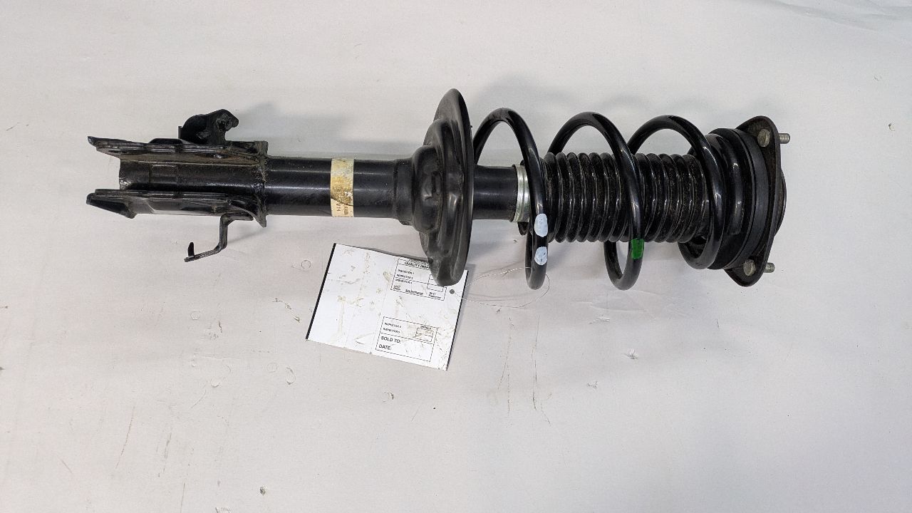 2024 SUBARU LEGACY Right STRUT - 474503 — photo 1