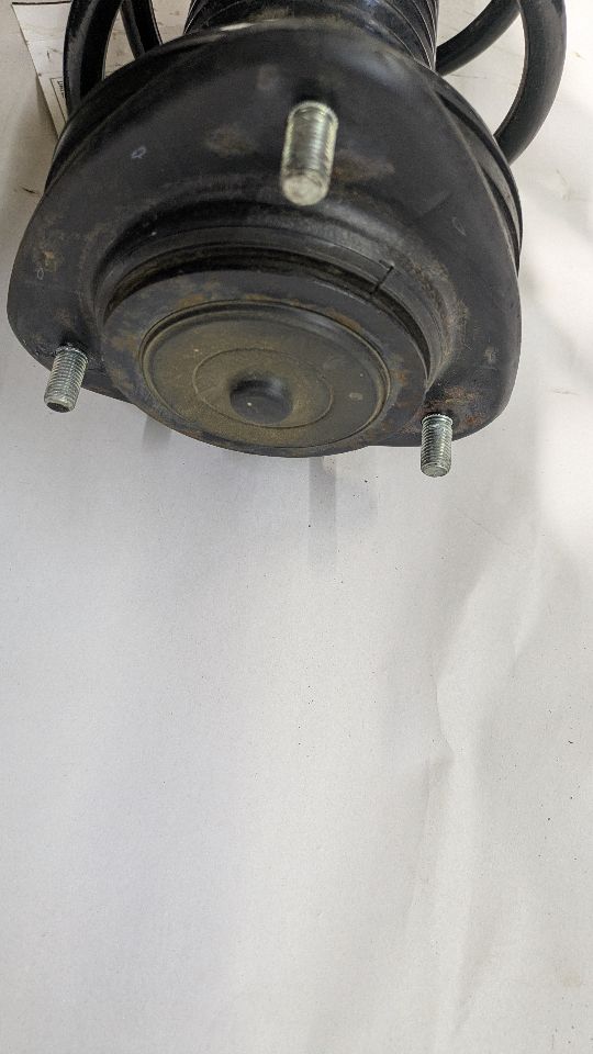 2024 SUBARU LEGACY Right STRUT - 474503 — photo 3