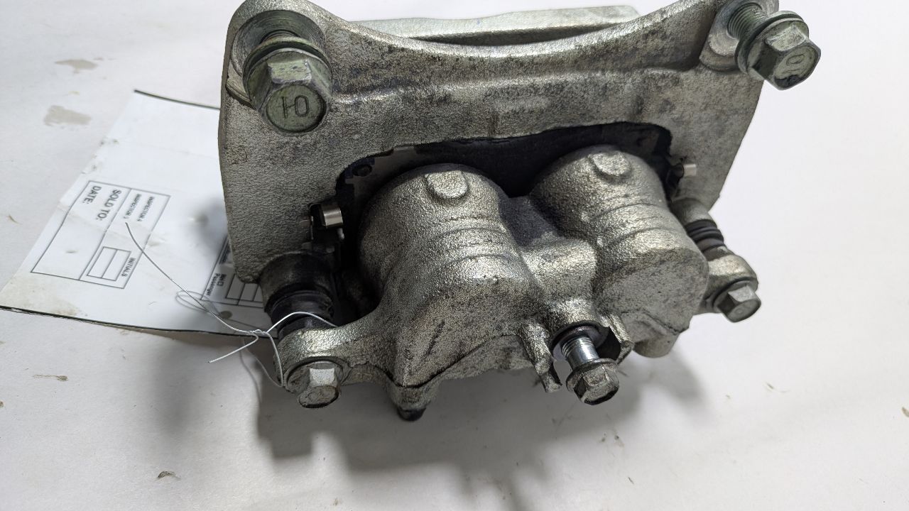 2024 SUBARU LEGACY Left CALIPER - 474509 — photo 2