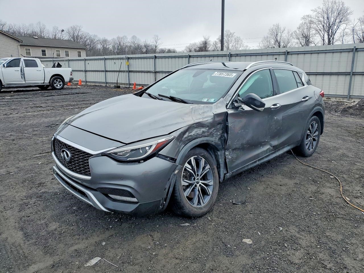 2017 INFINITI QX30 CARRIER ASSEMBLY - 474619
