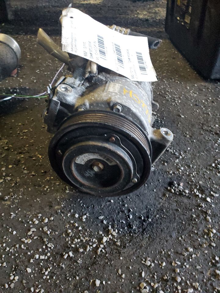 2017 INFINITI QX30 AC COMPRESSOR - 474623 — photo 3