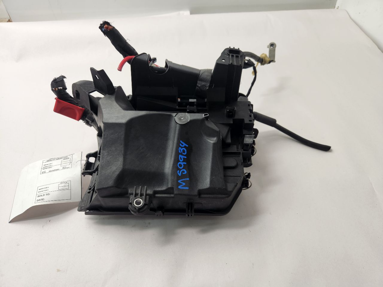 2017 INFINITI QX30 Fuse Box, Engine - 474626
