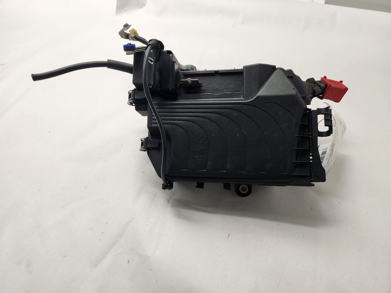 2017 INFINITI QX30 Fuse Box, Engine - 474626 — photo 5
