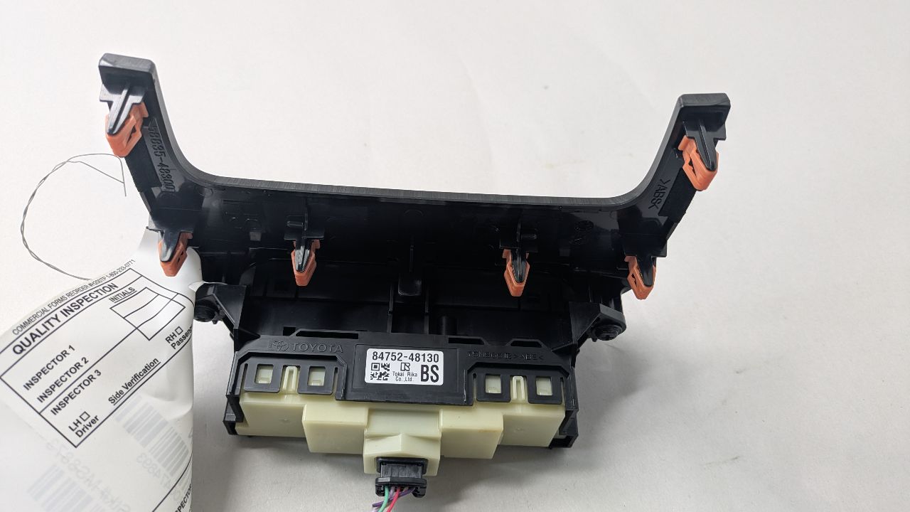 2023 TOYOTA VENZA COMPLETE INTERIOR - 474893 — photo 2