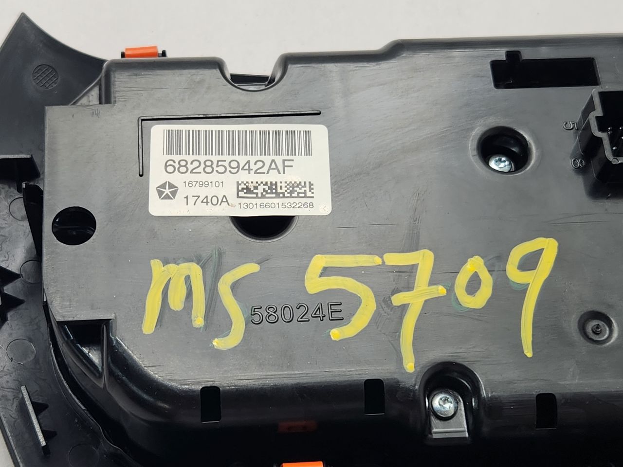 2020 JEEP CHEROKEE TEMP CONTROL - 474976 — photo 4