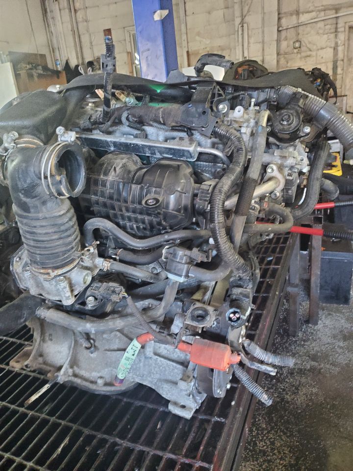 2014 LEXUS CT200H ENGINE ASSEMBLY - 474988 — photo 2