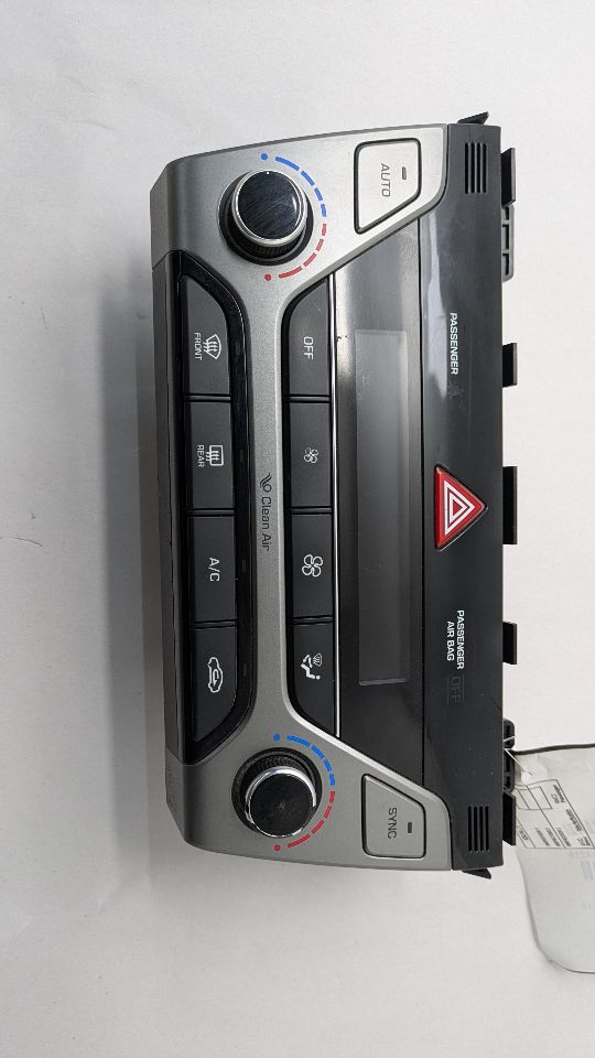 2017 HYUNDAI ELANTRA TEMP CONTROL - 475003 — photo 1