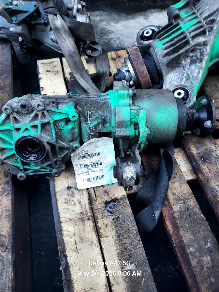 2018 INFINITI QX60 CARRIER ASSEMBLY - 475083 — photo 1