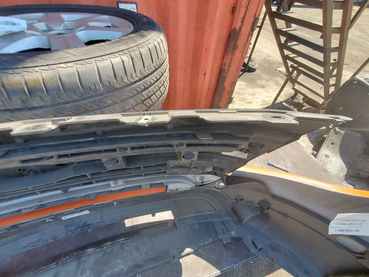 2015 FORD EXPLORER BUMPER ASSY, FRONT - 475100 — photo 6