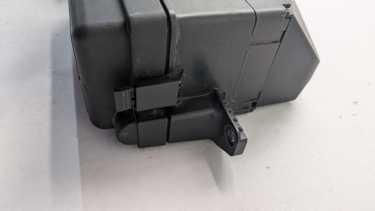 2014 MINI COOPER COOPER Fuse Box, Engine - 475162 — photo 5