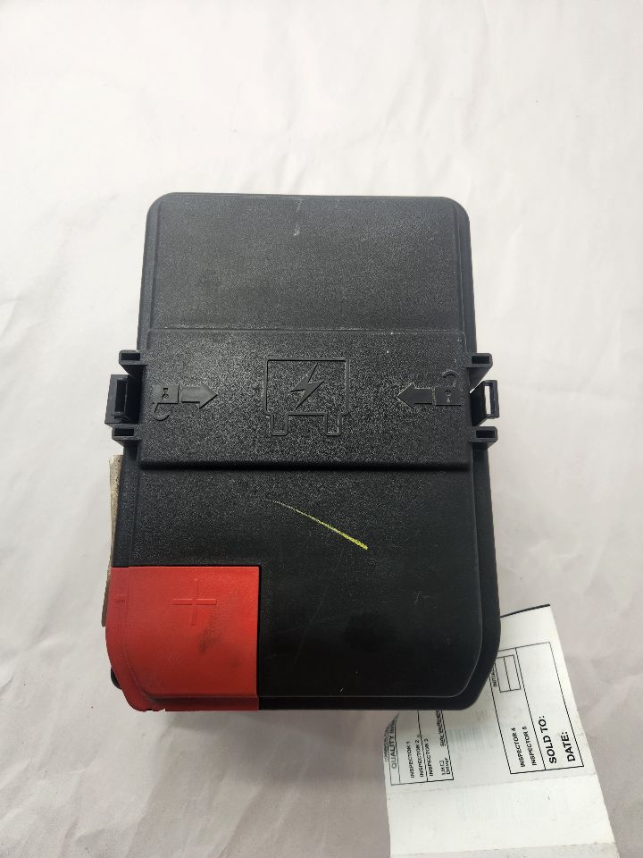 2025 JEEP GRAND CHEROKEE Fuse Box, Engine - 475521 — photo 1
