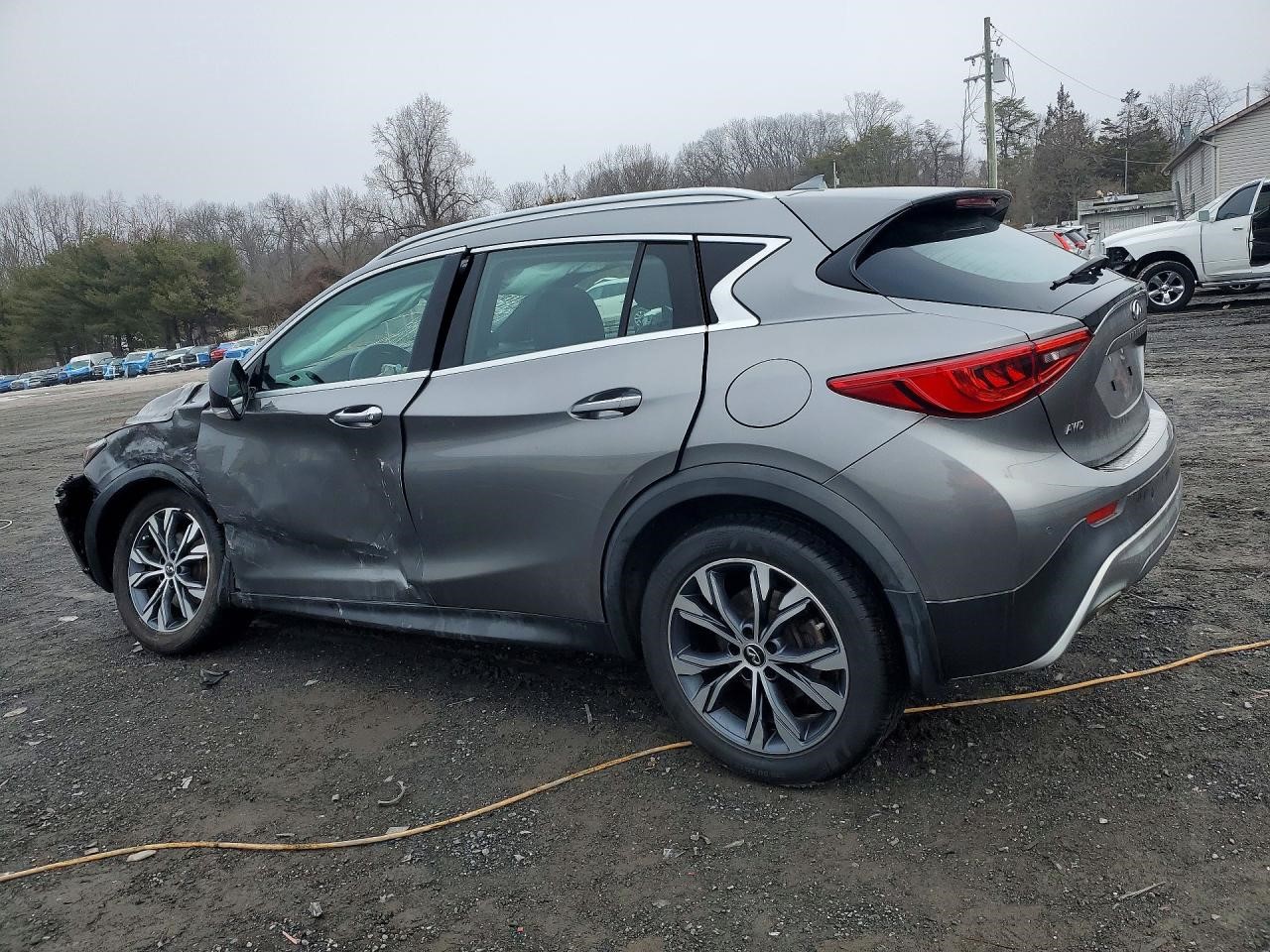 2017 INFINITI QX30 FRAME - 475553 — photo 2