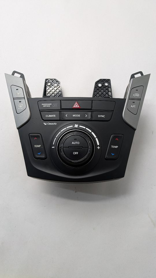 2017 HYUNDAI SANTA FE TEMP CONTROL - 475570