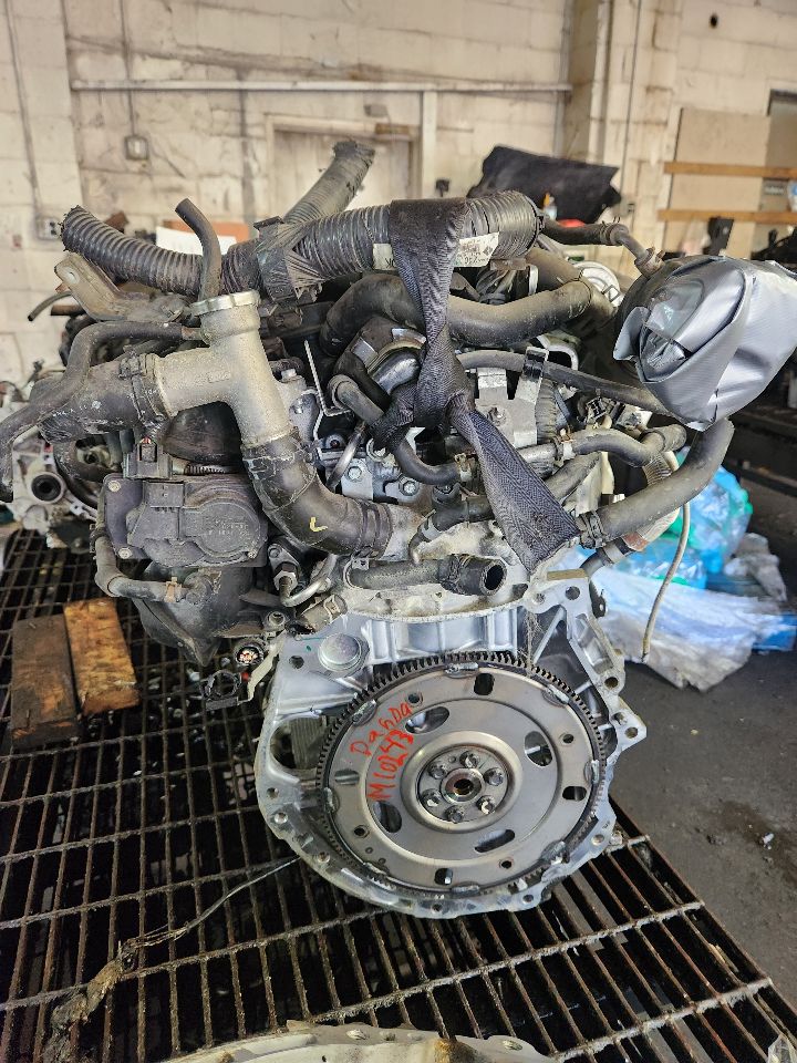 2012 NISSAN JUKE ENGINE ASSEMBLY - 475590 — photo 2