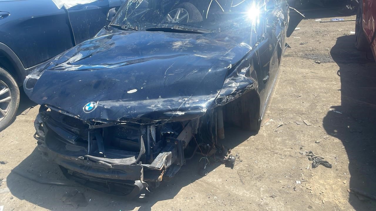2008 BMW 335i CARRIER ASSEMBLY - 475746 — photo 3