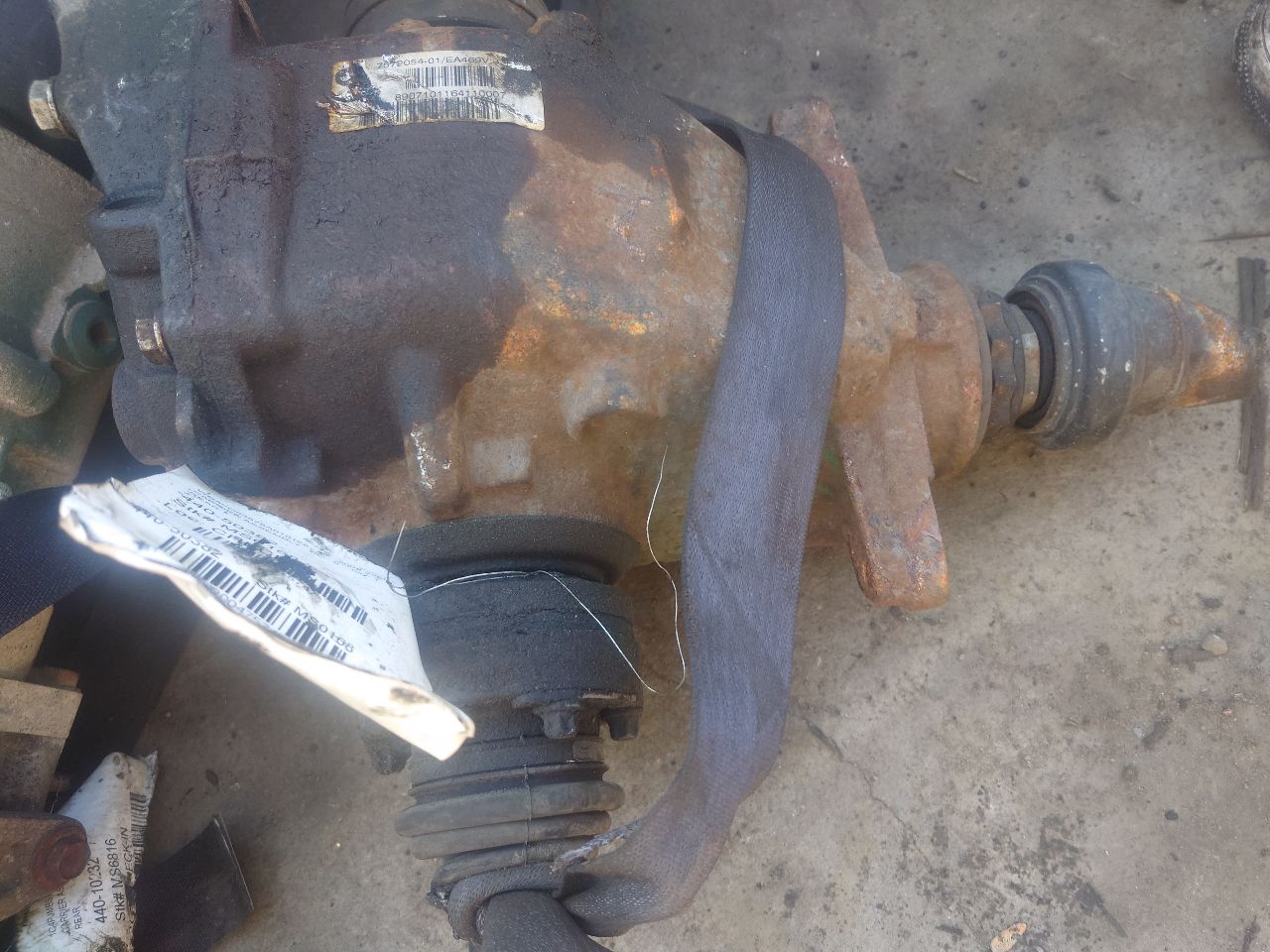2008 BMW 335i CARRIER ASSEMBLY - 475747 — photo 4