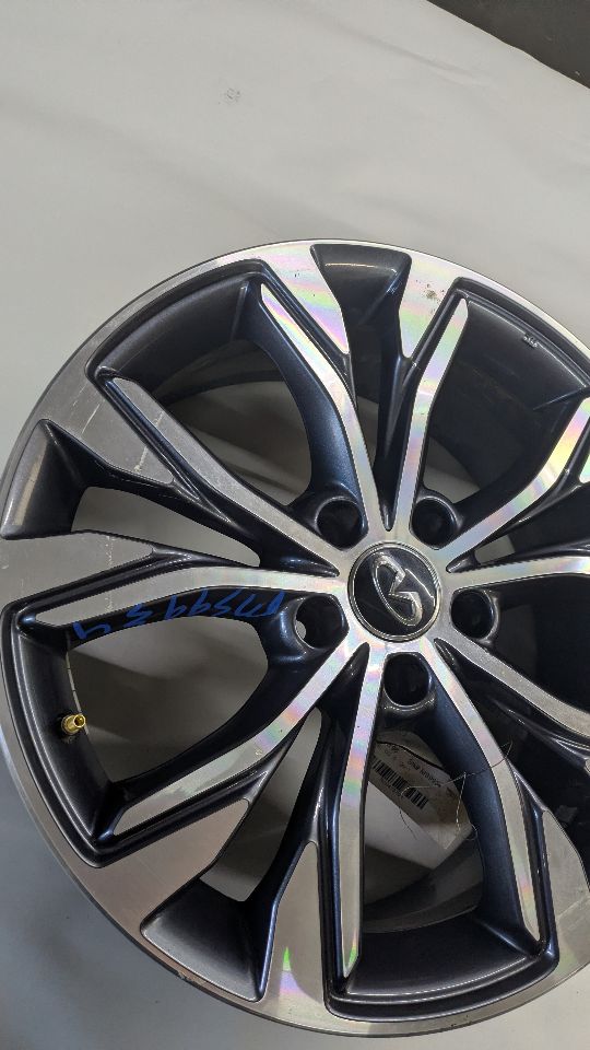 2017 INFINITI QX30 WHEEL - 475794 — photo 4