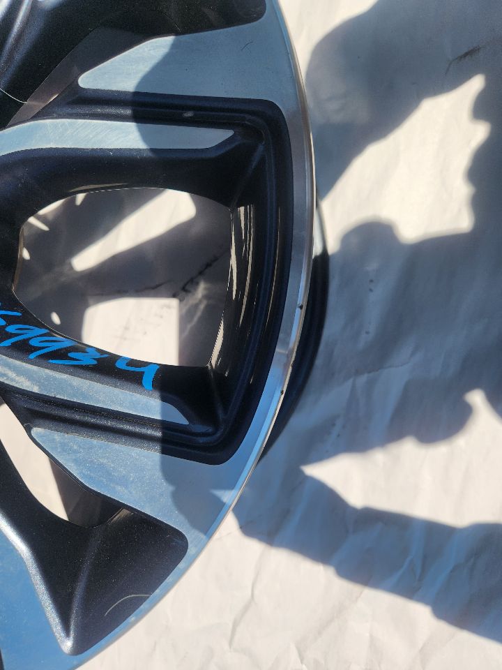 2017 INFINITI QX30 WHEEL - 475795 — photo 7