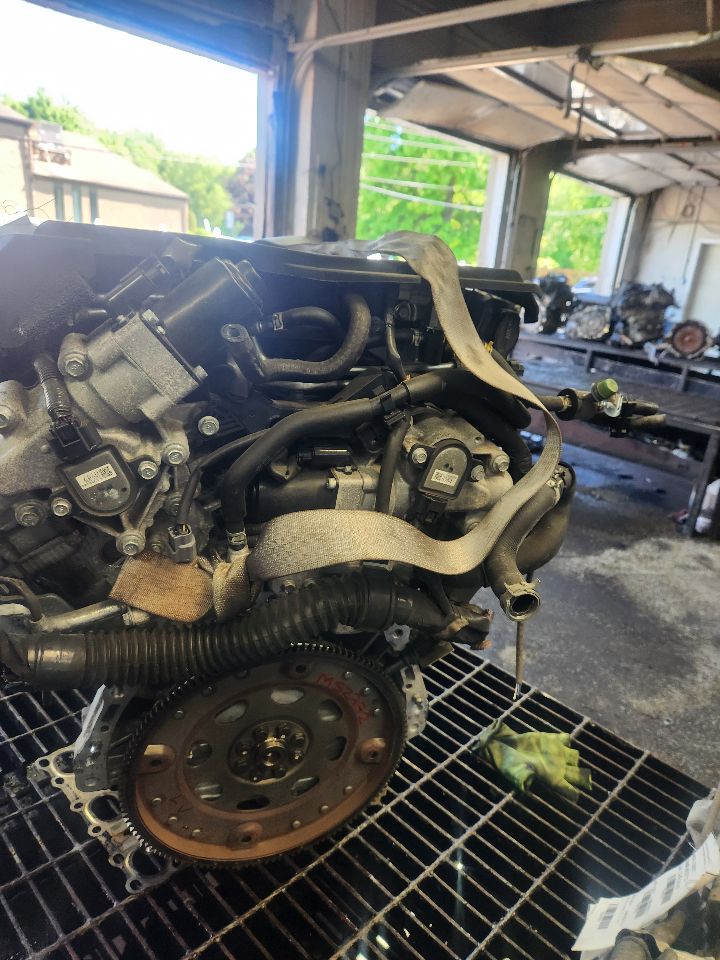 2017 INFINITI QX50 ENGINE ASSEMBLY - 476031