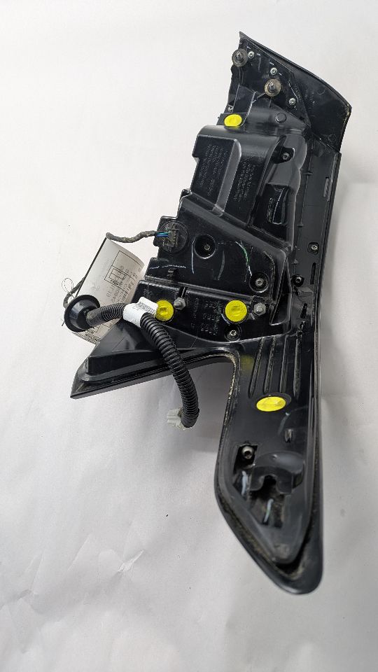 2019 NISSAN MAXIMA Right TAIL LAMP - 476117 — photo 3
