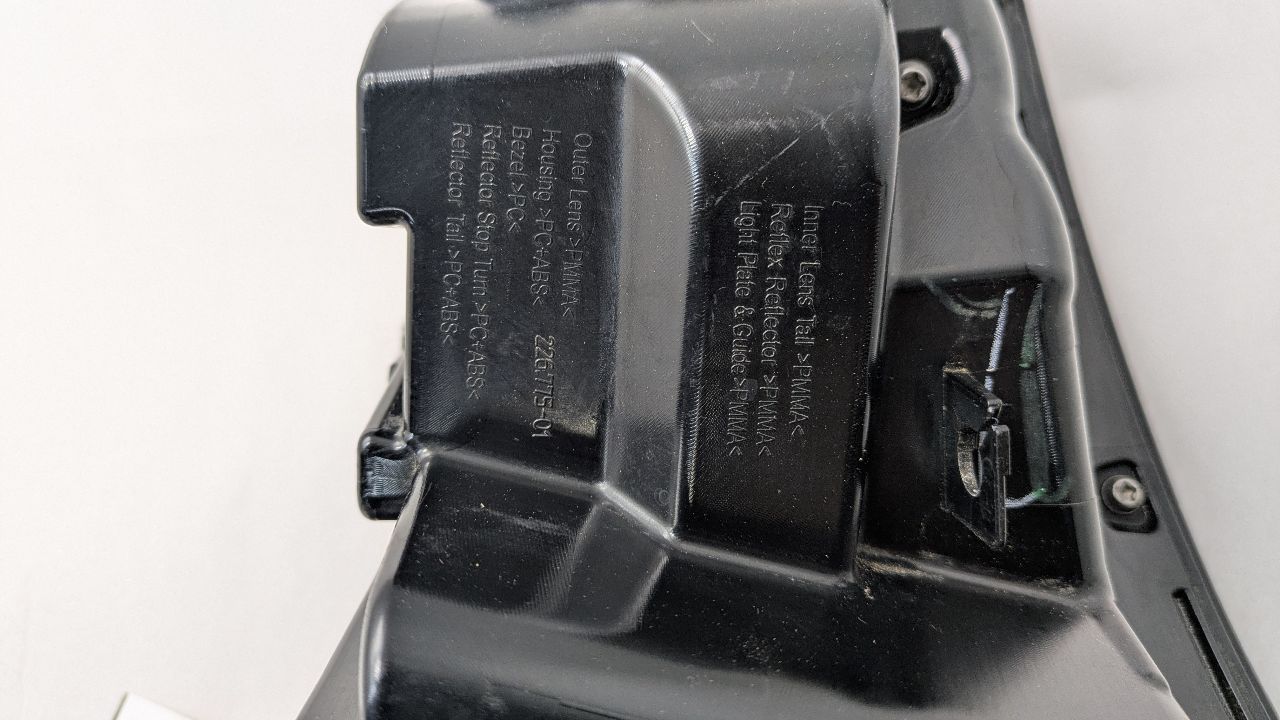 2019 NISSAN MAXIMA Right TAIL LAMP - 476117 — photo 4