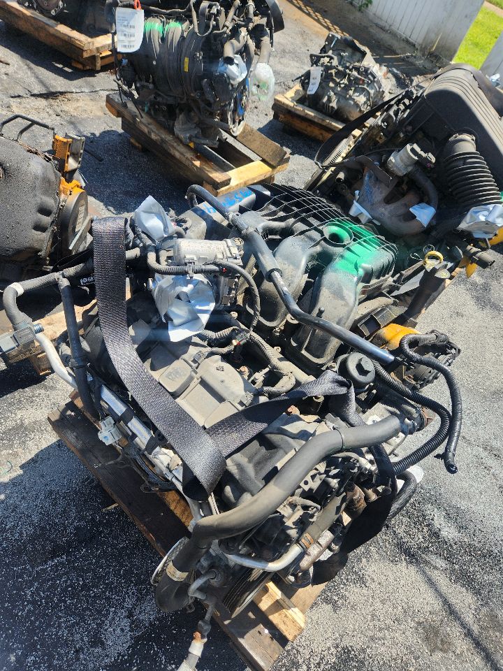 2013 CHRYSLER TOWN & COUNTRY ENGINE ASSEMBLY - 476201 — photo 5