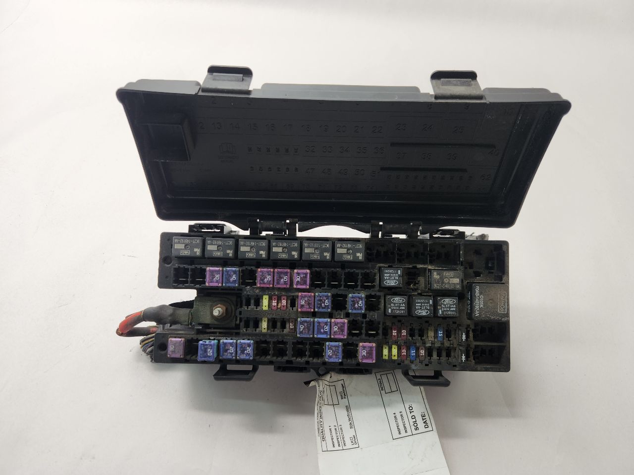 2010 FORD E250 VAN Fuse Box, Engine - 476256 — photo 5