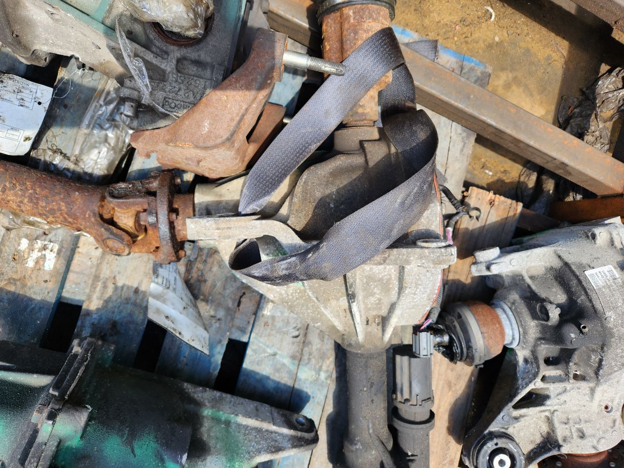 2011 DODGE 1500 PICKUP CARRIER ASSEMBLY - 476364 — photo 2