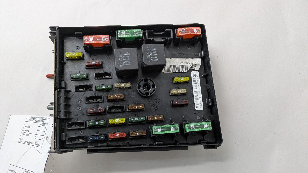 2018 AUDI Q3 Fuse Box, Engine - 476511 — photo 1