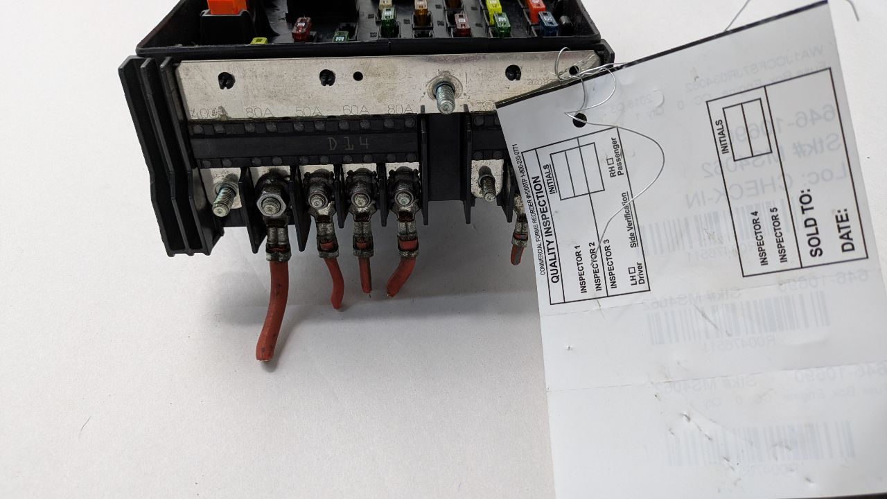 2018 AUDI Q3 Fuse Box, Engine - 476511 — photo 4