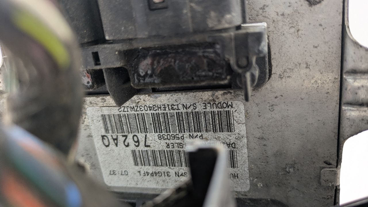 2004 DODGE DURANGO Fuse Box, Engine - 476562 — photo 3