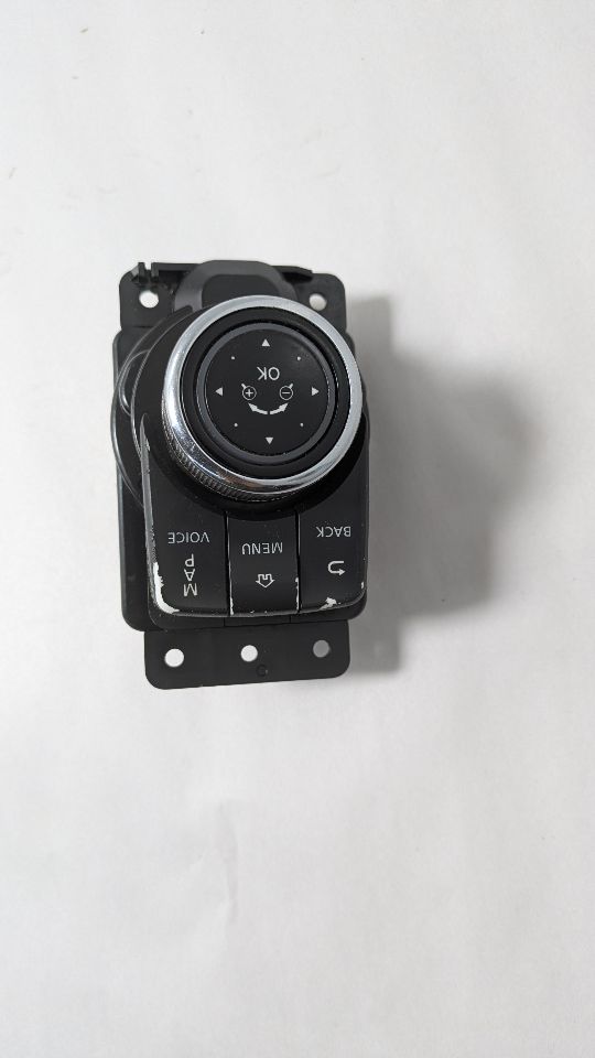 2016 NISSAN MAXIMA Radio Audio - 476580