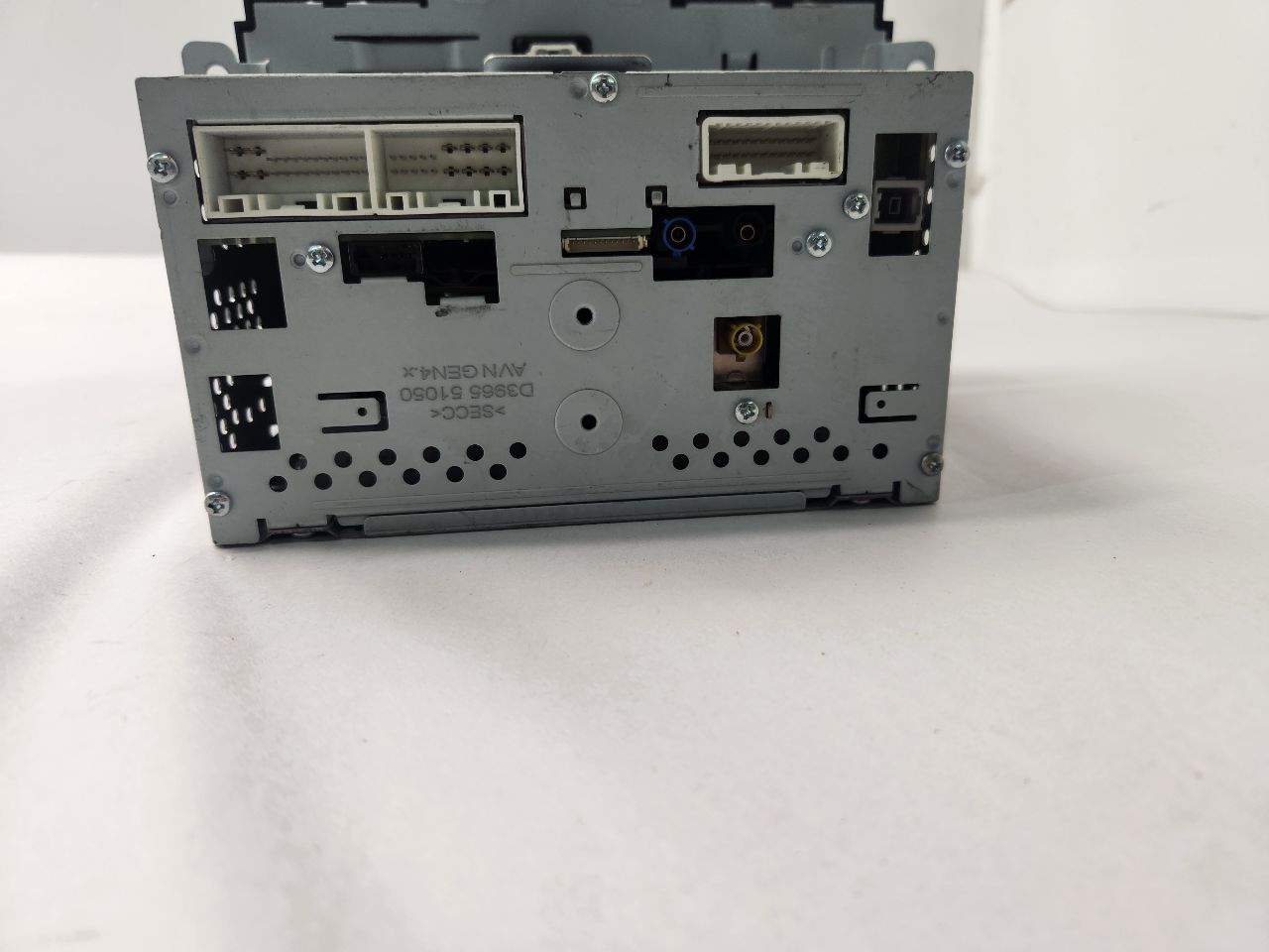 2015 KIA SEDONA 6cyl Gasoline 3.3 Radio Audio - 476644 — photo 5